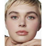  
Chanel Powder Blush: 69 Fleur de Lotus (Vivid Peach)
